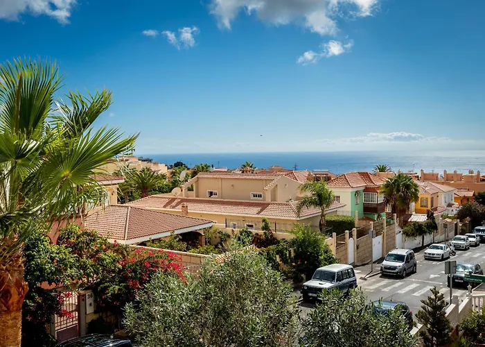 New Olivos * Costa Adeje (Tenerife)